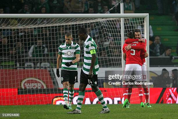 Benfica's defender Jardel Vieira and Benfica's midfielder Ljubomir Fejsa during the match between Sporting CP and SL Benfica for the Portuguese...