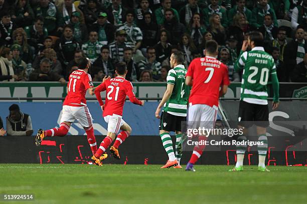 Benfica's forward Kostas Mitroglou celebrates scoring Benfica«s goal during the match between Sporting CP and SL Benfica for the Portuguese Primeira...