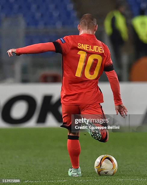 Wesley Sneijder of Galatasaray AS in action during the UEFA Europa League Round of 32 second leg match between SS Lazio and Galatasaray AS on...