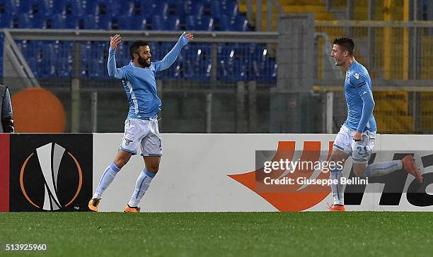 Felipe Anderson of SS Lazio with his teammate Sergej Milinkovic-Savic celebrates after scoring the goal 2-0 during the UEFA Europa League Round of 32...