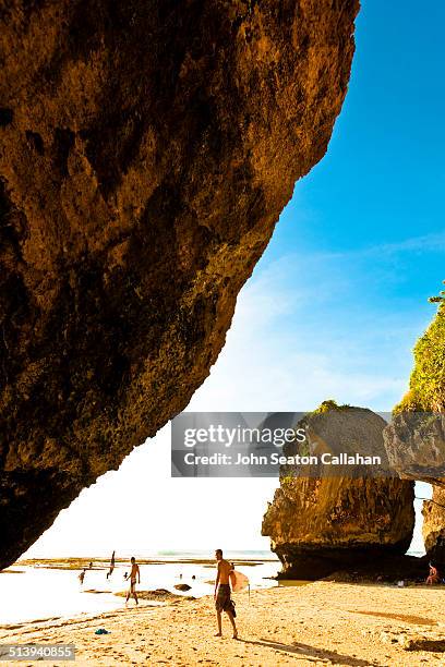 Indonesia, Bali, Pantai Suluban at Uluwatu.