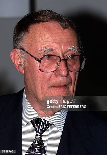 Ingvar Kamprad, the chairman of Ikea, answers the media 22 March 2000 in Moscow prior the opening of the first Swedish furniture store Ikea in a...