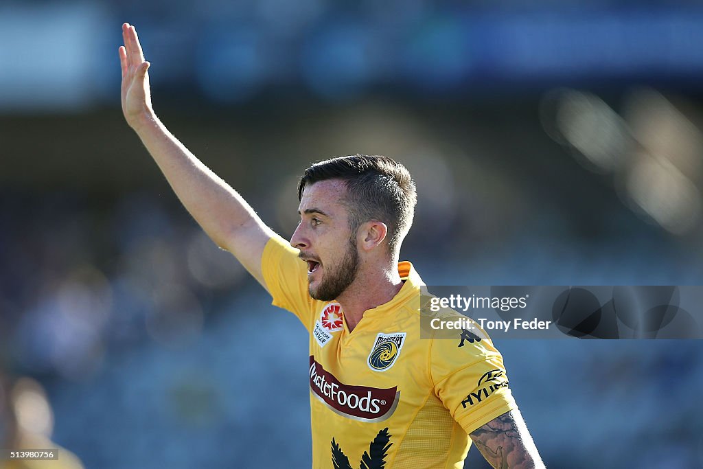 A-League Rd 22 - Central Coast v Melbourne