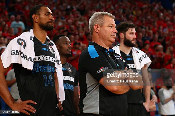 Mika Vukona, Dean Vickerman, coach of the Breakers and Alex Pledger look on in the final quarter during game three of the NBL Grand Final series...