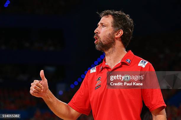 Matt Nielsen assistant coach of the Wildcats calls to players during game three of the NBL Grand Final series between the Perth Wildcats and the New...