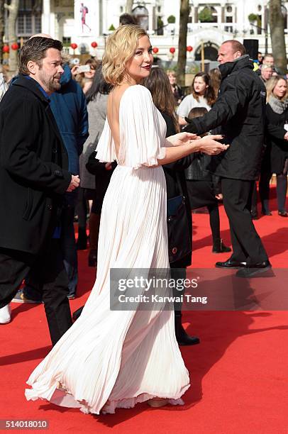 Kate Hudson arrives for the European premiere of 'Kung Fu Panda 3' at Odeon Leicester Square on March 6, 2016 in London, England.