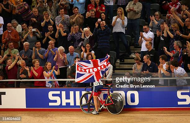 Laura Trott of Great Britain celebrates with her parents after winning the Women's Omnium during Day Five of the UCI Track Cycling World...