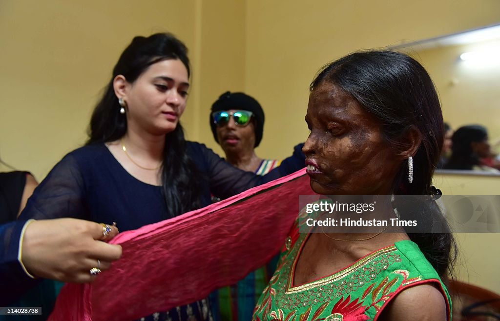 Acid Attack Victims Walk Ramp At Fashion Show In Bhopal