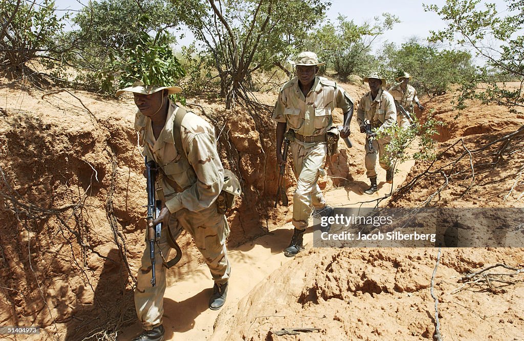 U.S. Marines Train Nigeriens To Fight Against Al Qaeda Based In The Sahara Desert