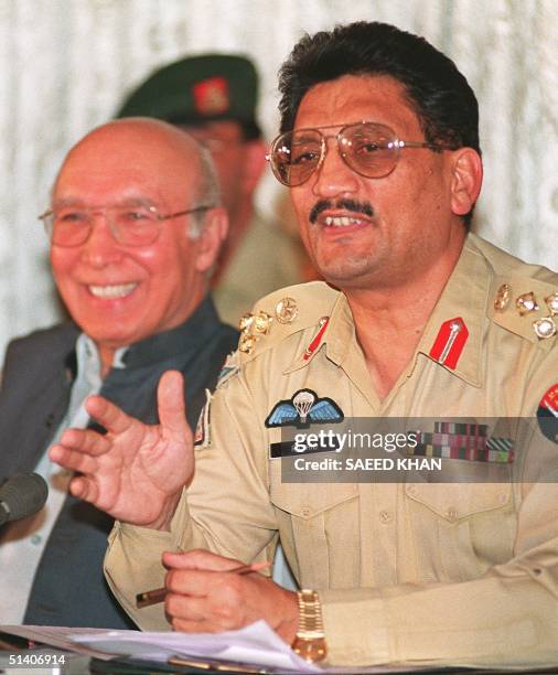 Rasheed Q Rashid Qureshi Photos and Premium High Res Pictures - Getty Images