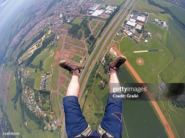 Feet Airport Photos and Premium High Res Pictures - Getty Images