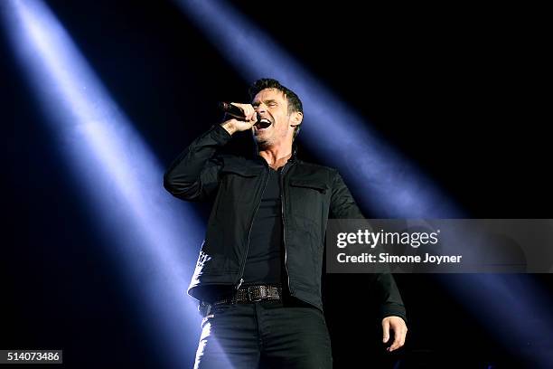 Marti Pellow of Wet Wet Wet performs live on stage at The O2 Arena on March 6, 2016 in London, England.