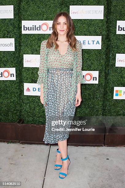 Actress Katharine McPhee arrives at the 2nd Annual LoveLife Fundraiser to support buildOn hosted by Travis Van Winkle at the Microsoft Lounge on...