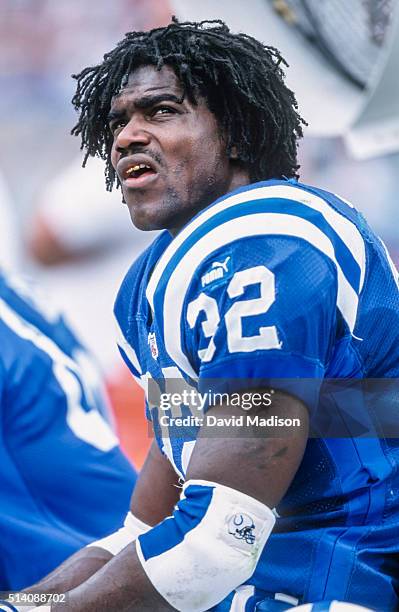 Edgerrin James Ab Routine 536 Edgerrin James Photos Stock Photos, High-Res Pictures, and Images ...