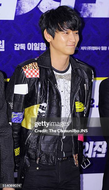 Kang Dong-won attends the movie "A Violent Prosecutor" VIP premiere at COEX on February 1, 2016 in Seoul, South Korea.