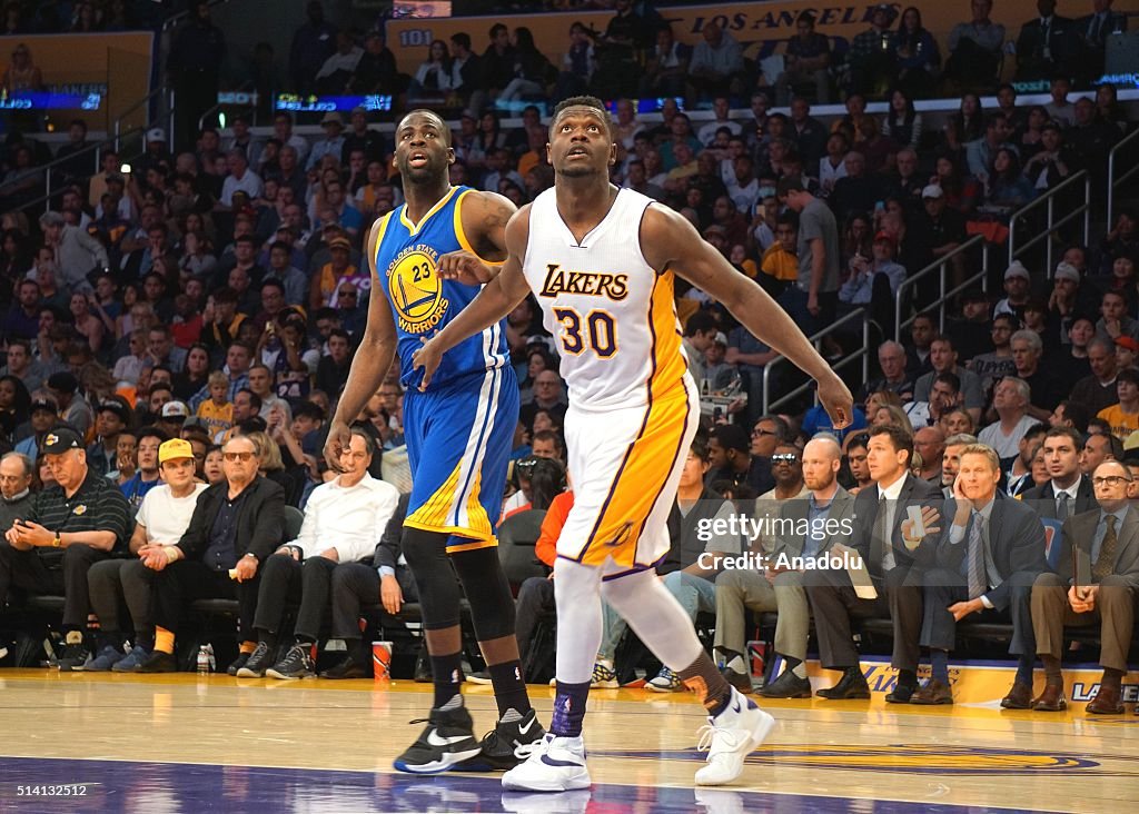 Los Angeles Lakers v Golden State Warriors