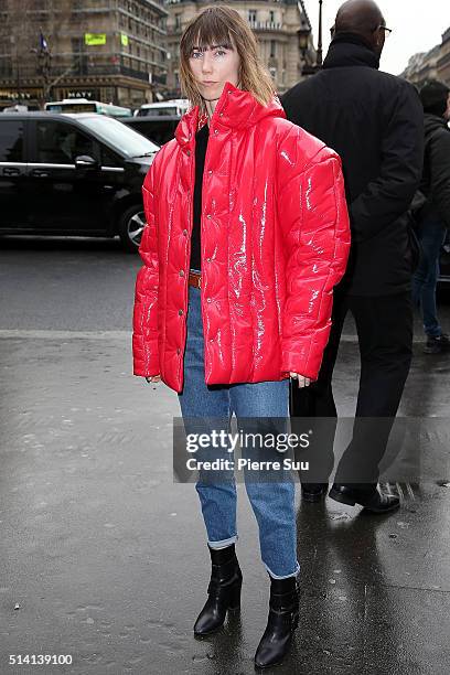 Anya Ziourova arrives at the Stella McCartney show as part of the Paris Fashion Week Womenswear Fall/Winter 2016/2017 on March 7, 2016 in Paris,...