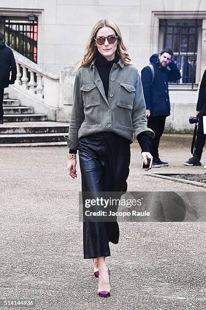 Olivia Palermo is seen arriving at Giambattista Valli Fashion show during Paris Fashion Week : Womenswear Fall Winter 2016/2017 on March 7, 2016 in...