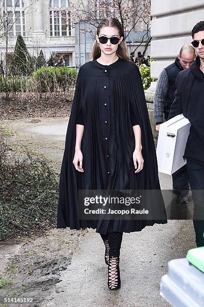 Gigi Hadid is seen arriving at Giambattista Valli Fashion show during Paris Fashion Week : Womenswear Fall Winter 2016/2017 on March 7, 2016 in...