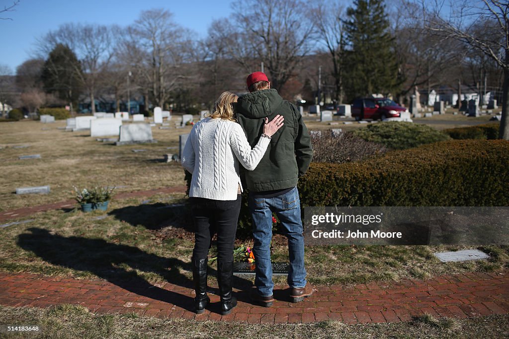 US Heroin Epidemic Takes Toll On Families