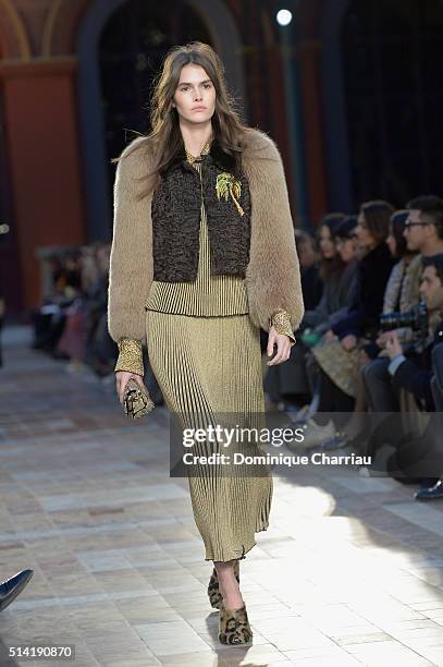 Vanessa Moody walks the runway during the Sonia Rykiel show as part of the Paris Fashion Week Womenswear Fall/Winter 2016/2017 on March 7, 2016 in...