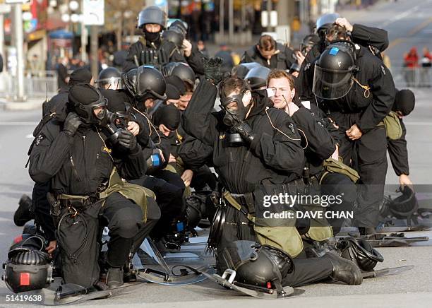 Canadian Riot Control 355 Canada G20 Protest Police Stock Photos, High-Res Pictures, and ...