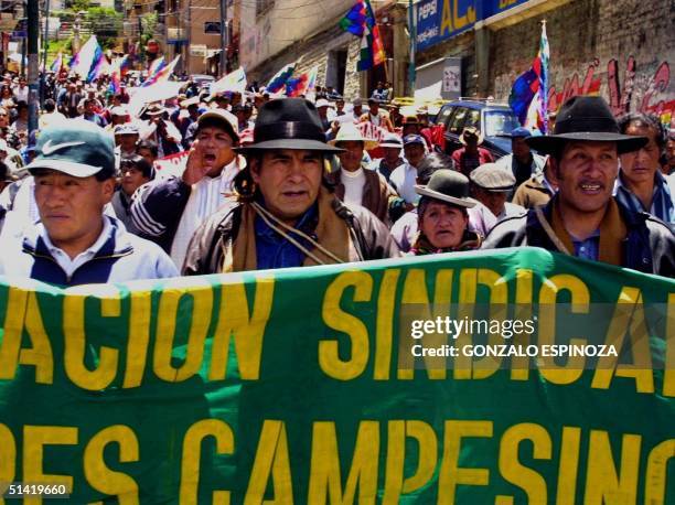 Felipe "Mallku" Quispe is seen leading a march in La Paz, Bolivia El maximo dirigente de los campesinos de Bolivia, Felipe "Mallku" Quispe , encabeza...