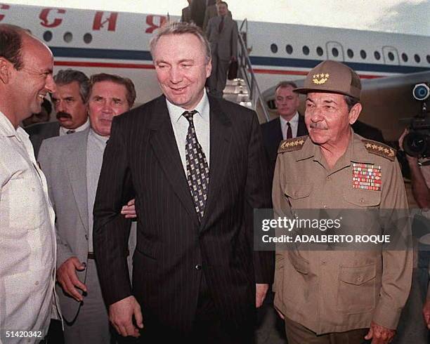 Cuban Armed Forces Minister Raul Castro and Vice President Carlos Lage take part in welcoming Russian Vice Prime Minister Oleg Soskovets 10 October...