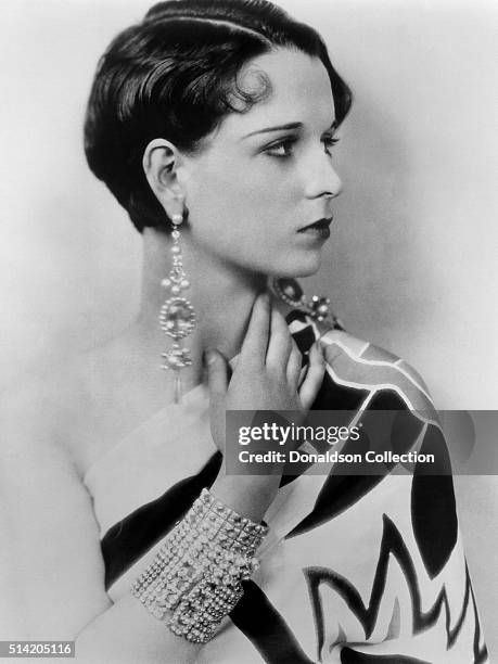 Actress Louise Brooks poses for a portrait session in circa1930.