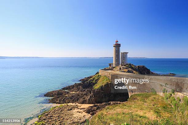 lighthouse phare du petit minou in the finistere, brittany, france - bretagne road landscape fotografías e imágenes de stock