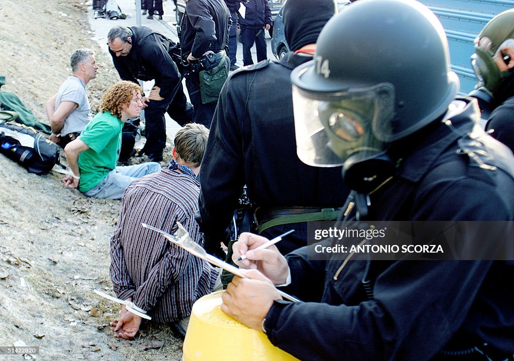 Canadian Riot Control Canadian riot police process protestors who were detained during a ...
