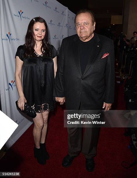 Actor Paul Sorvino and daughter Amanda Sorvino attend the Venice Family Clinic Silver Circle Gala 2016 honoring Brett Ratner and Bill Flumenbaum at...