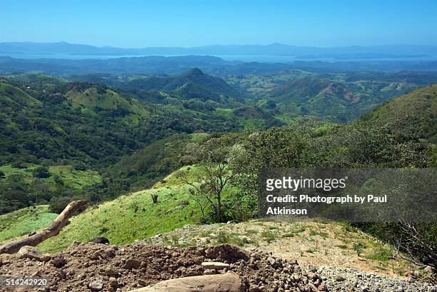view from monteverde to nicoya peninsula, costa rica - 尼科亞半島 個照片及圖片檔