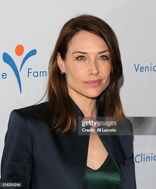 Claire Forlani attends the Venice Family Clinic Silver Circle Gala 2016 Honoring Brett Ratner And Bill Flumenbaum at The Beverly Hilton Hotel on...