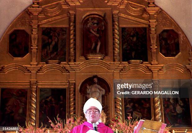 The Bishop of San Cristobal de las Casas, Samuel Ruiz, announces, 19 February 1994 in Mexico, during a mass at the city's cathedral that the...
