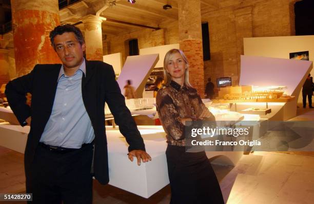 Hanu Rasida Hani Rashid Photos and Premium High Res Pictures - Getty Images