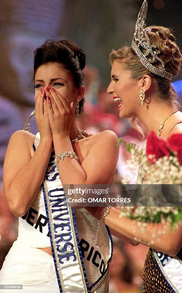 Miss Universe 1993 winner, Dayanara Torres of Puerto Rico reacts