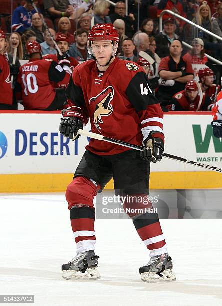 Alex Tanguay of the Arizona Coyotes skates up ice against the Florida Panthers at Gila River Arena on March 5, 2016 in Glendale, Arizona.