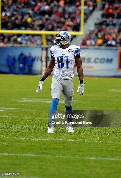 Detroit Lions wide receiver Calvin Johnson plays against the Chicago Bears at Soldier Field in Chicago, Illinois on January 3, 2016.