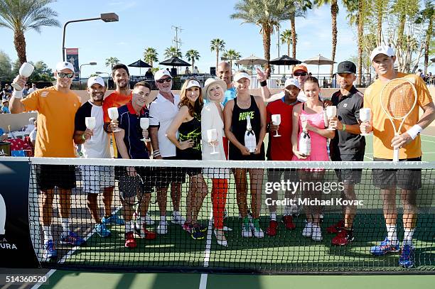 Tennis player Mike Bryan, actor Amaury Nolasco, actor Colton Haynes, actor Alan Thicke, actress Heather McDonald, singer Natasha Bedingfield, actor...