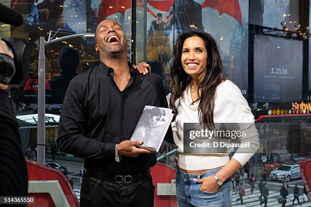 Calloway interviews Padma Lakshmi during her visit to "Extra" at their New York studios at H&M in Times Square on March 8, 2016 in New York City.