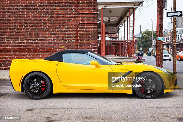 chevrolet corvette stingray c7 convertibile - chevrolet corvette stingray foto e immagini stock