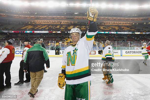 Minneapolis, MN Dino Ciccarelli of the Minnesota North Stars/Wild celebrate after defeating the Chicago Blackhawks during the Coors Light NHL Stadium...