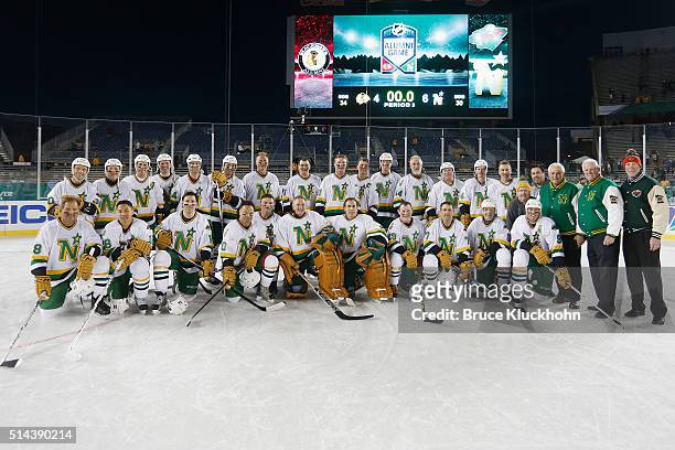 Minneapolis, MN The Minnesota North Stars/Wild pose for a team photo after defeating the Chicago Blackhawks in the Coors Light NHL Stadium Series...