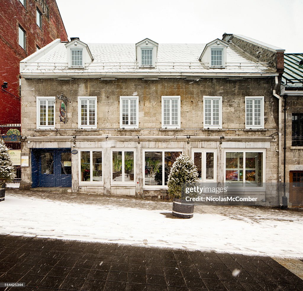 Jardin Nelson restaurant facade on snowy day Old Montreal