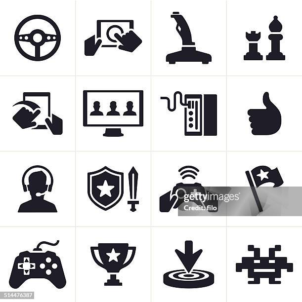 spiele-icons und symbole - computerspieler stock-grafiken, -clipart, -cartoons und -symbole