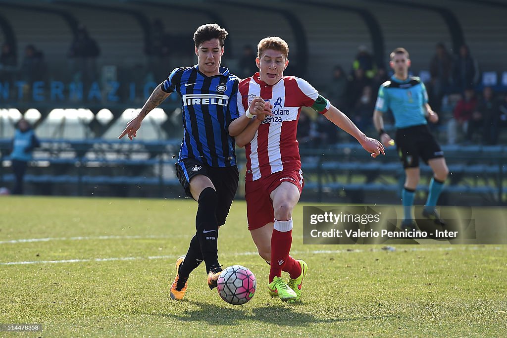 FC Internazionale v Vicenza Calcio - Juvenile Match