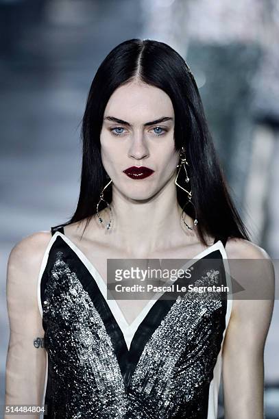 Model walks the runway during the Louis Vuitton show as part of the Paris Fashion Week Womenswear Fall/Winter 2016/2017 on March 9, 2016 in Paris,...