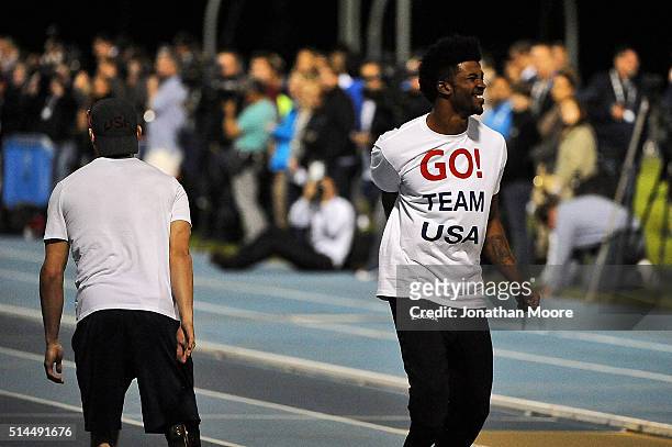 Paralympic Track and Field athletes Jarryd Wallace and Richard Browne demonstrates during the 2016 Team USA Media Summit at UCLA's Drake Field on...