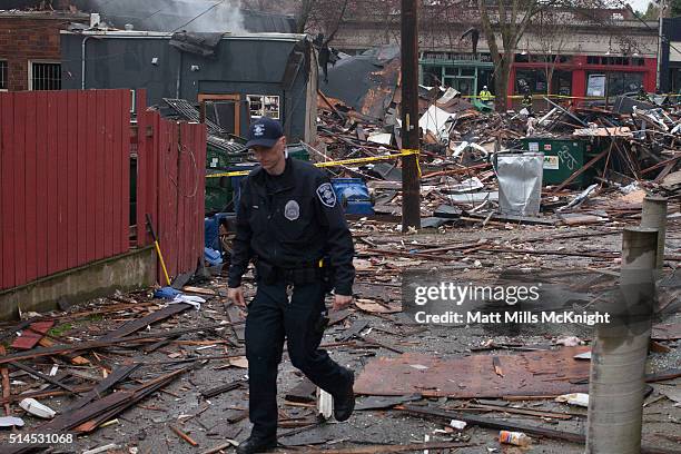 Seattle Explosion 96 Seattle Fire Department Stock Photos, High-Res Pictures, and Images ...
